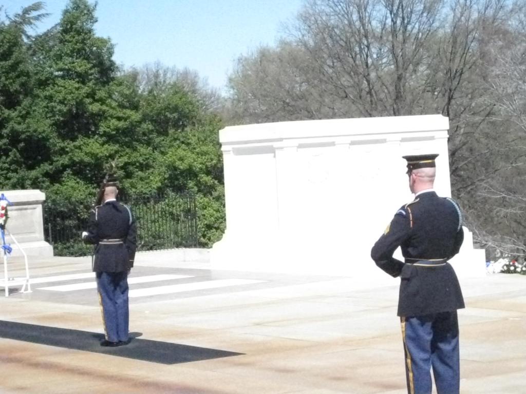 Tomb Of The Unknowns At Arlington National Cemetery Dedicated This Day ...